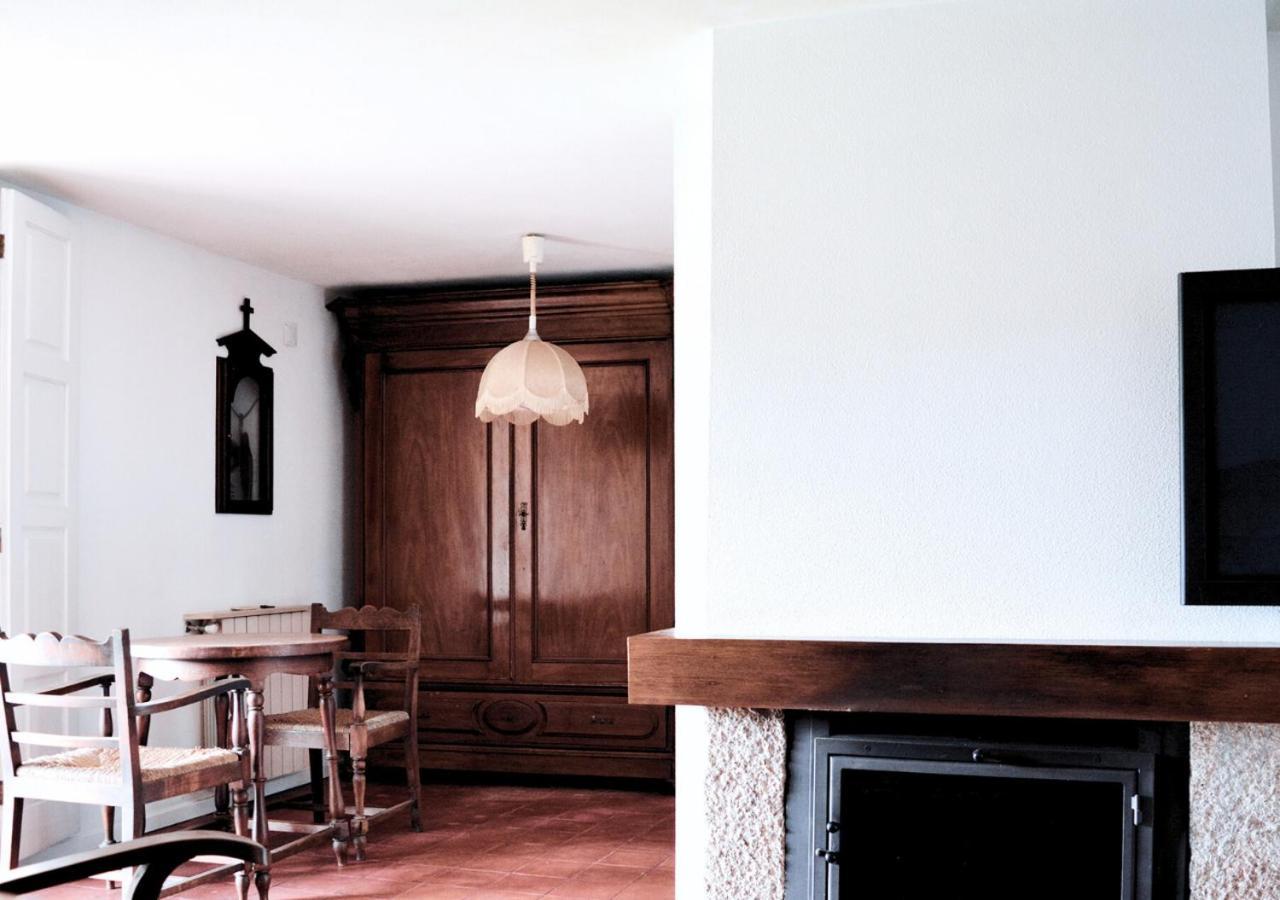 Casa De Travassos Villa Luzim ภายนอก รูปภาพ