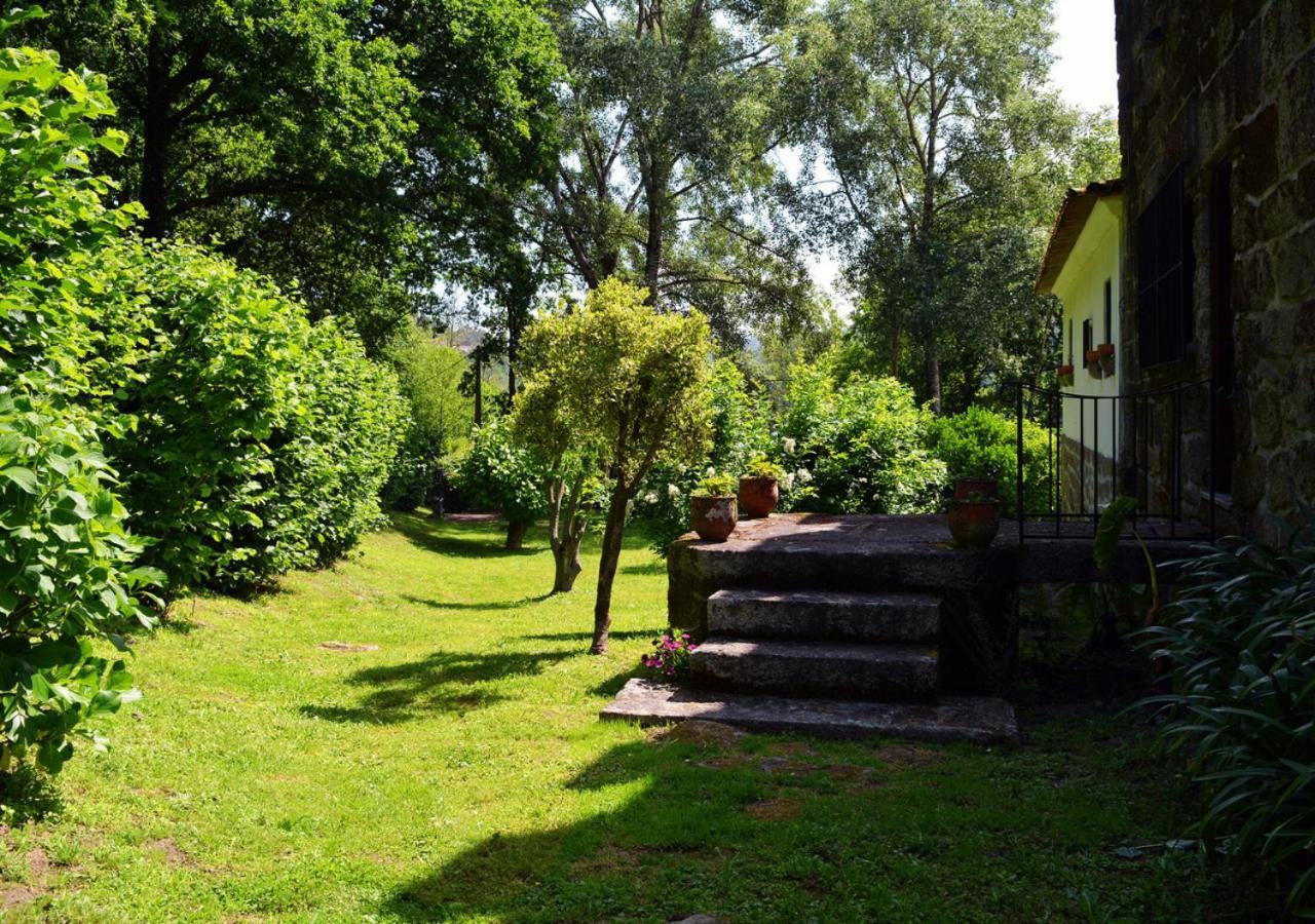 Casa De Travassos Villa Luzim ภายนอก รูปภาพ