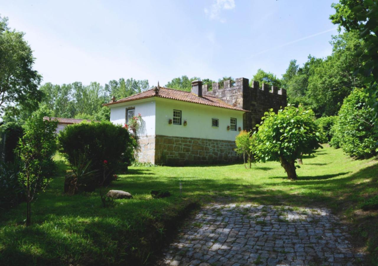 Casa De Travassos Villa Luzim ภายนอก รูปภาพ