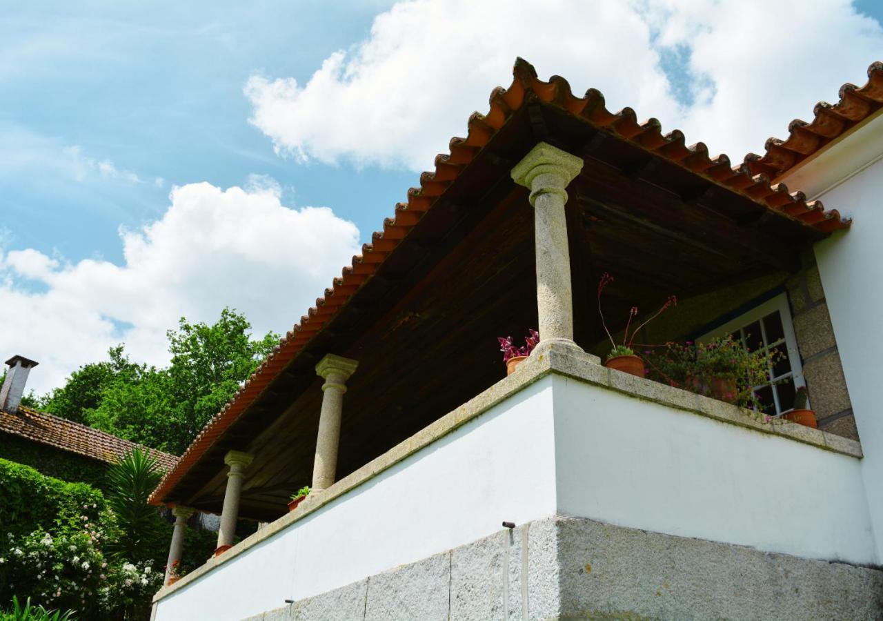 Casa De Travassos Villa Luzim ภายนอก รูปภาพ